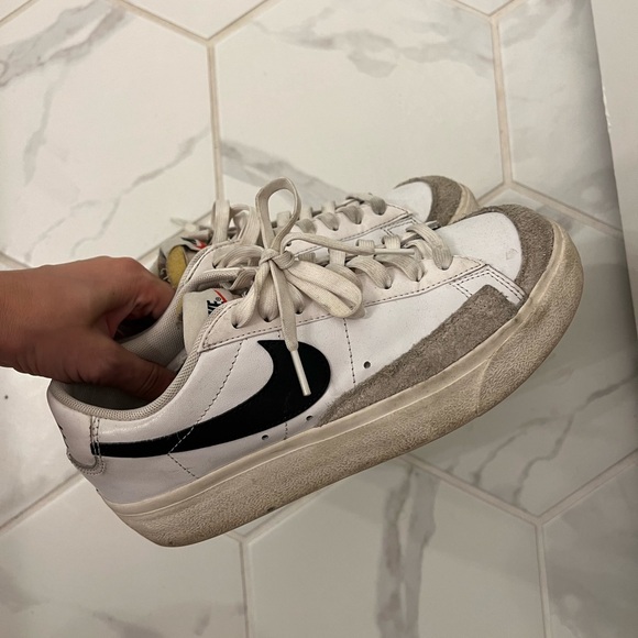 Nike Blazer Low Platform Sneaker - Picture 2 of 5